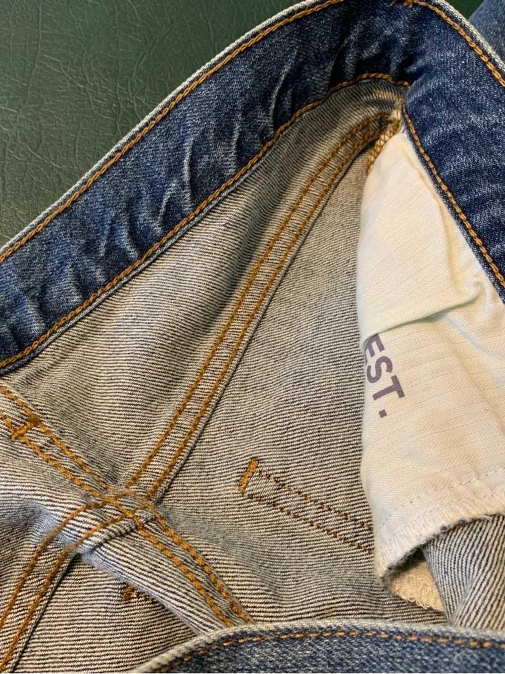 Gap womens girlfriend jeans size 28 - Picture 4 of 8